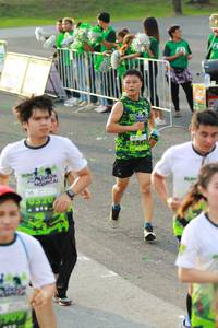 BIB: 1562
                            <button type="button" onclick="openModal(3536061)" class="btn btn-primary btn-sm float-right btn-popup" data-toggle="modal" data-target=".modal-high-quality">
                        <i class="fas fa-shopping-cart"></i> Add to Cart
                    </button>
                                            <button type="button" onclick="isThisMe(3536061, true)" class="btn btn-success btn-sm float-right btn-popup btn-isme hidden" data-toggle="tooltip" data-placement="bottom" title="นี่คือรูปของคุณใช่ไหม คลิกที่นี่เพื่อเอาเข้าอัลบั้ม">
                        <i class="fas fa-plus"></i> Add to album
                    </button>
                    <button type="button" onclick="isThisMe(3536061, false)" class="btn btn-warning btn-sm float-right btn-popup btn-isnotme hidden">
                        <i class="fas fa-ban"></i> Remove from album
                    </button>